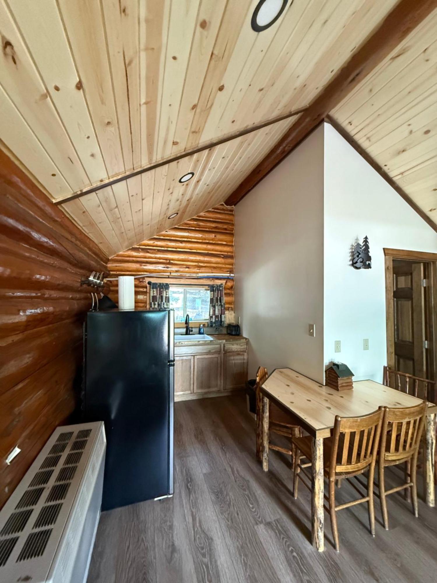 Silver Gate Lodging Cooke City Buitenkant foto